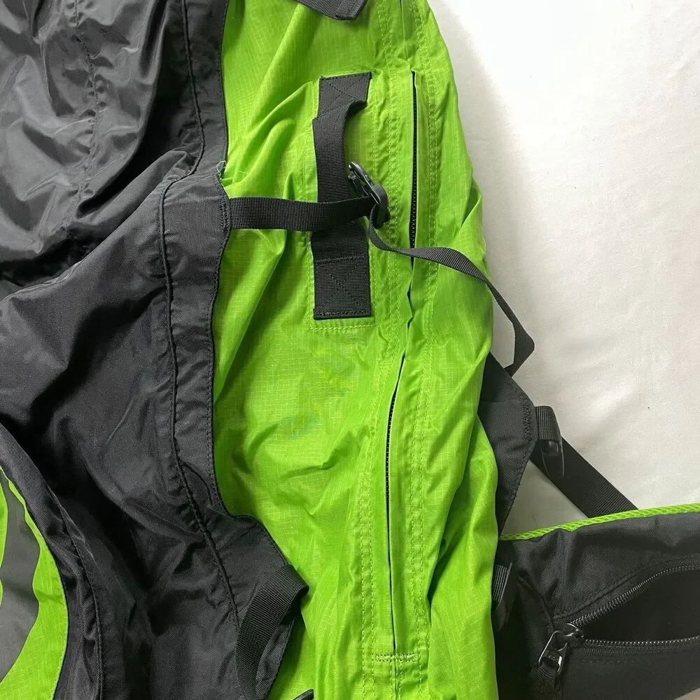 Gradient Mountaineering Trail Backpack Hiking Black Green Pockets Padded Straps